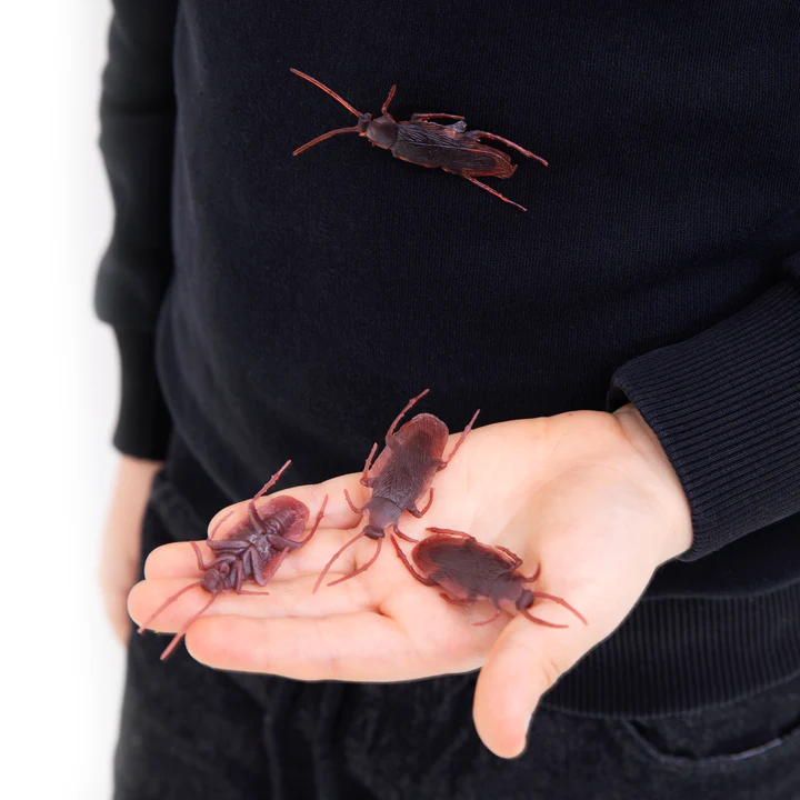 Halloween Confetti Red tarakonai 10 vnt.