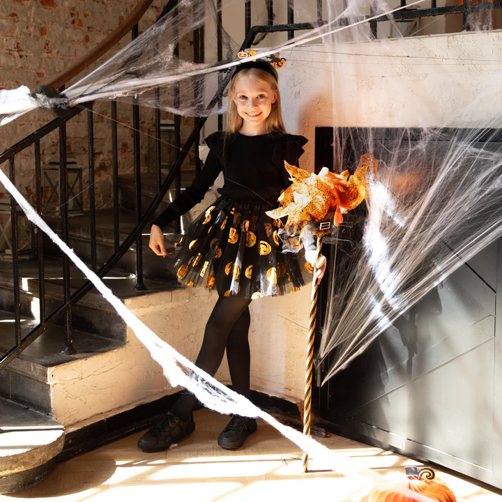 Helovino raganos šluota, oranžinė, 120 cm