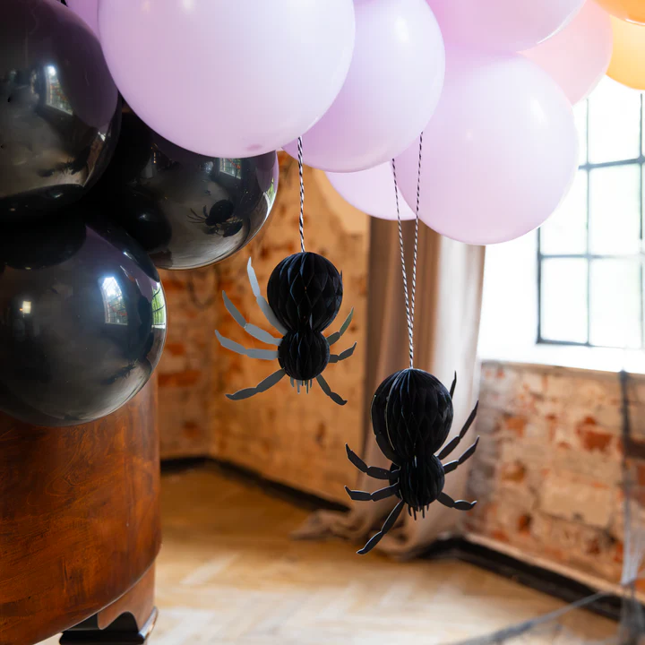 Helovino pakabinamos dekoracijos Koriniai vorai, juodi, 2 vnt.